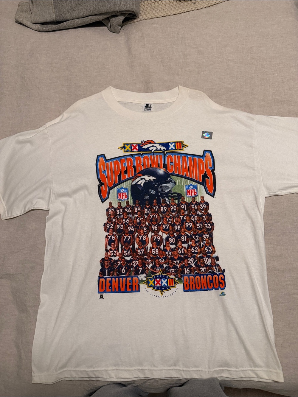 Denver Broncos White 'Super Bowl Champs' Team T-Shirt